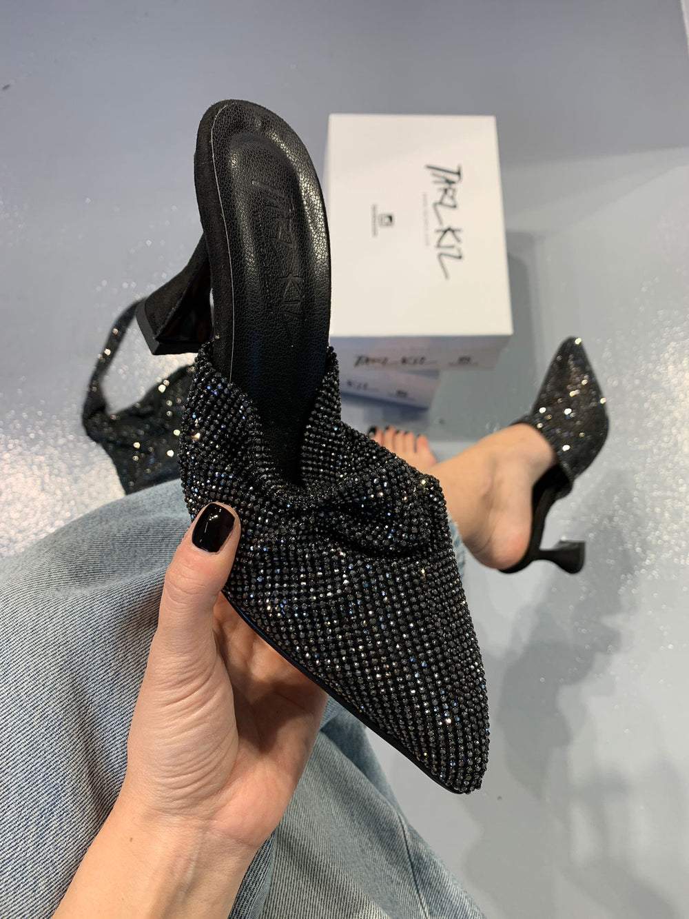 Unique sparkling slippers