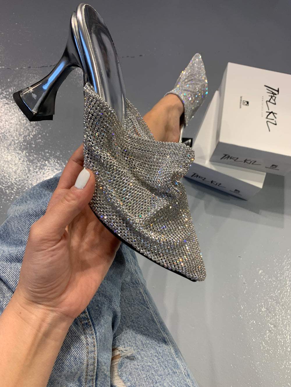 Unique sparkling slippers